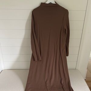 Elegant Brown Long Sleeve Dress